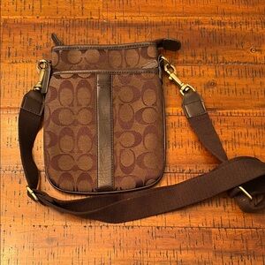 Coach EUC Brown and Black Messenger Bag 9.25”H x 7.25” W